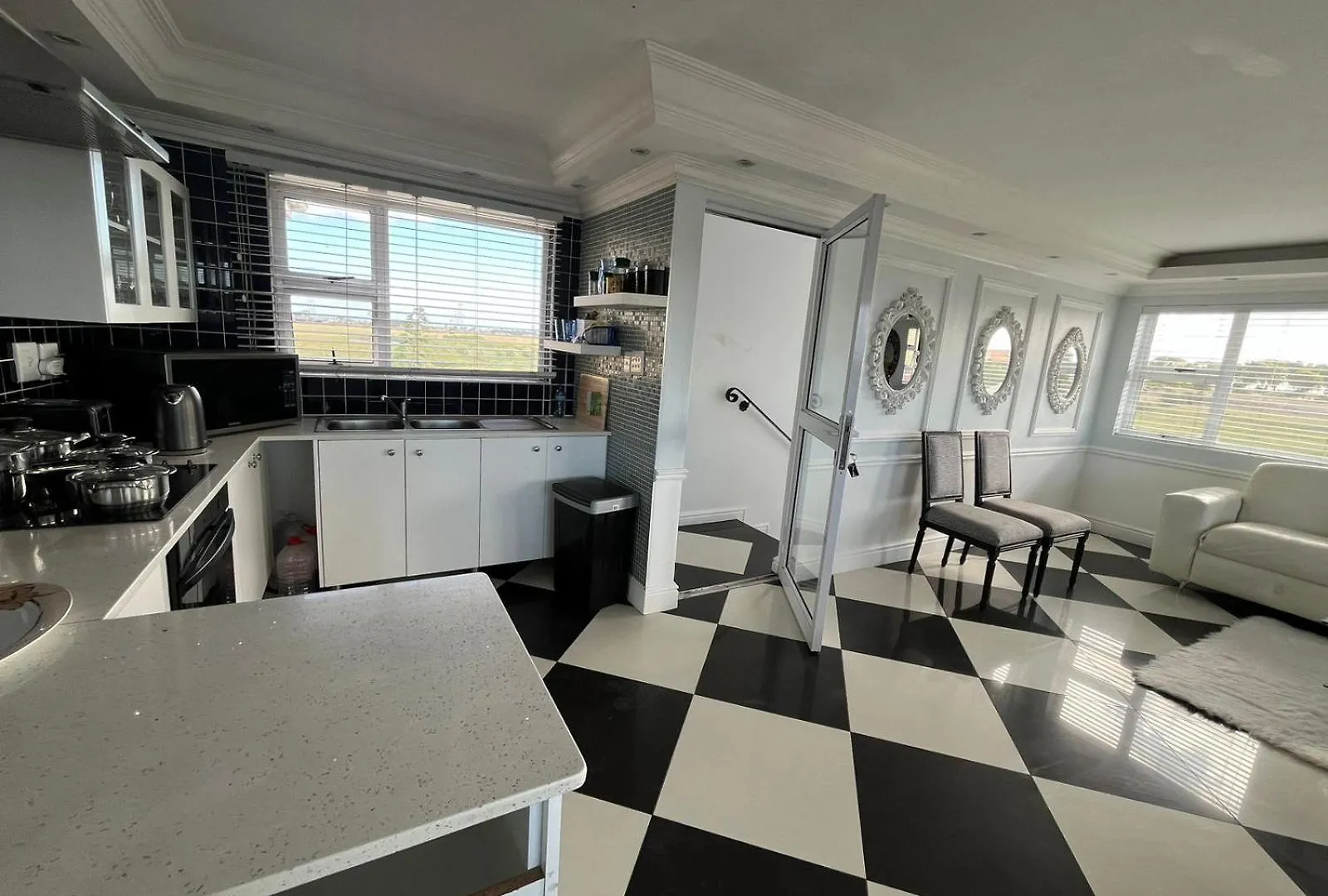 Barrons Estate B&B Self - Catering Apartment Philippi